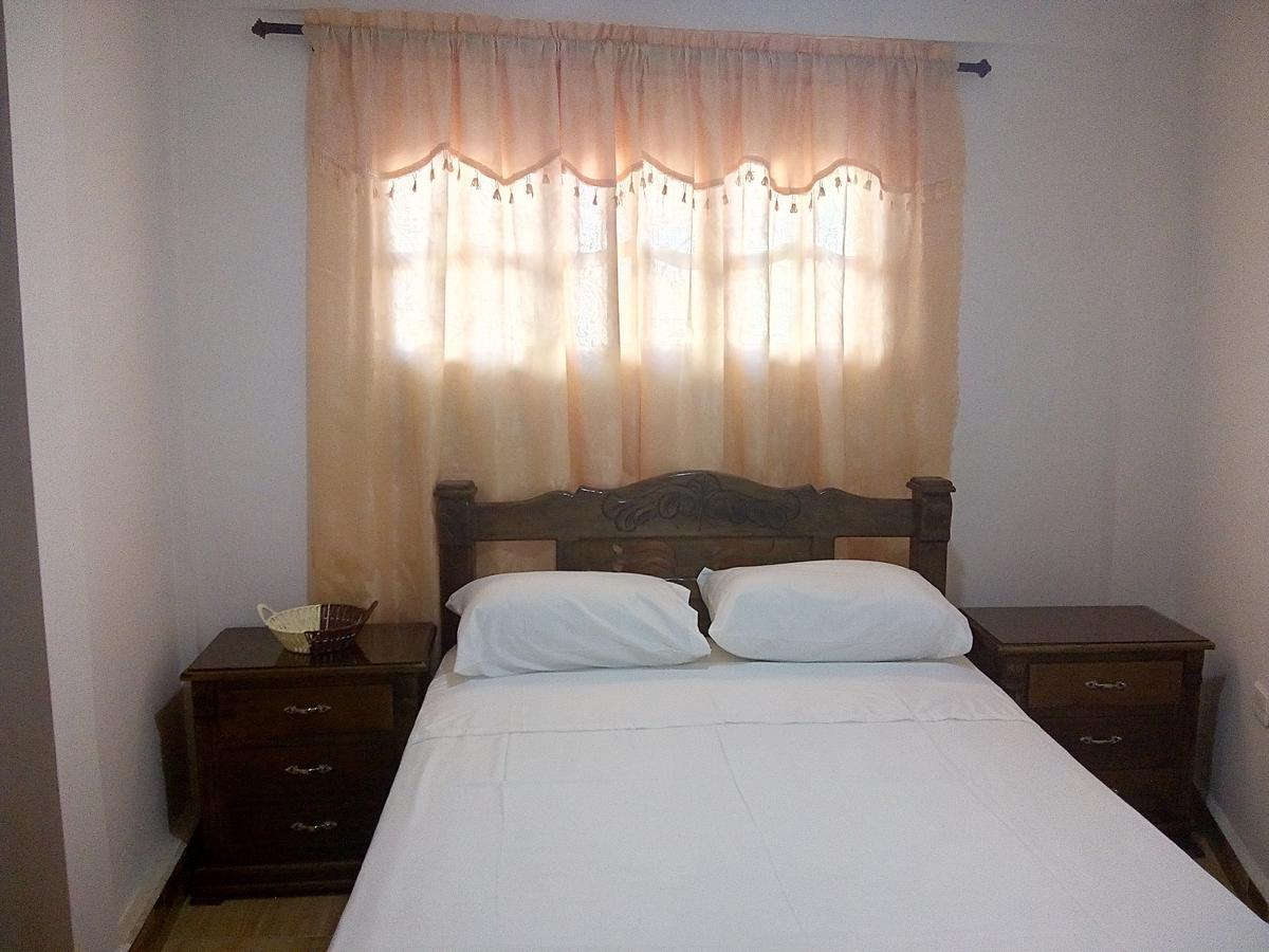 Hostal Casa De Barajas Cartagena Exterior photo